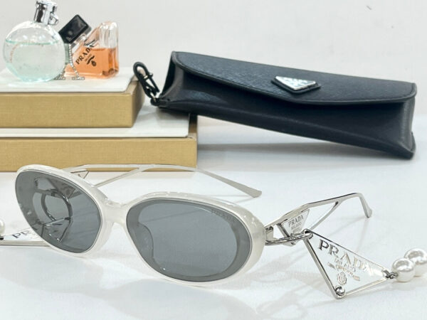 Latest Prada Sunglasses - Image 4