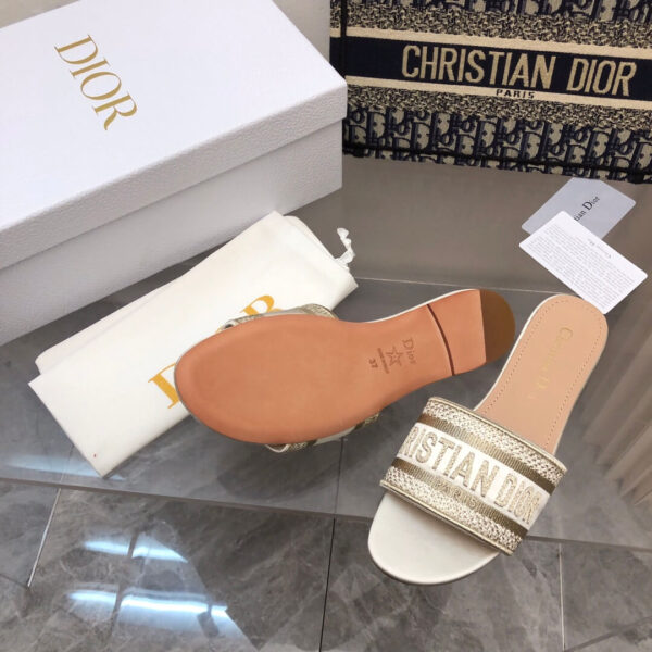 Christian Dior Slipper - Image 5