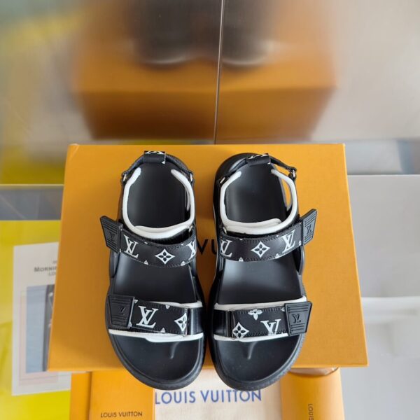 Louis Vuitton Women Sandals - Image 5