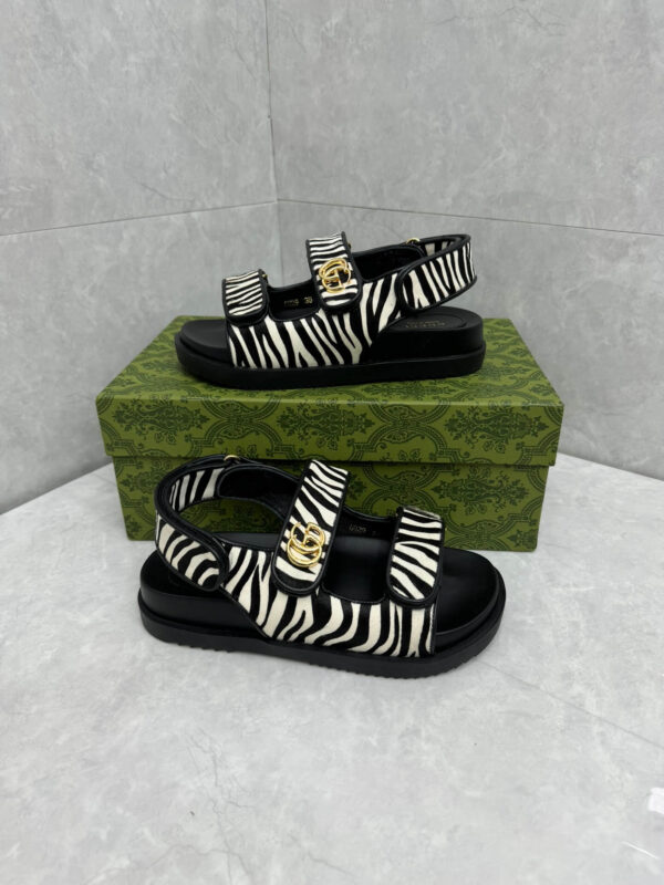Gucci Print Double G Sandals - Image 4