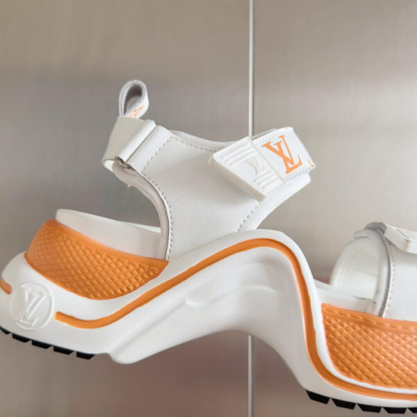 Louis Vuitton Women Sandals - Image 4