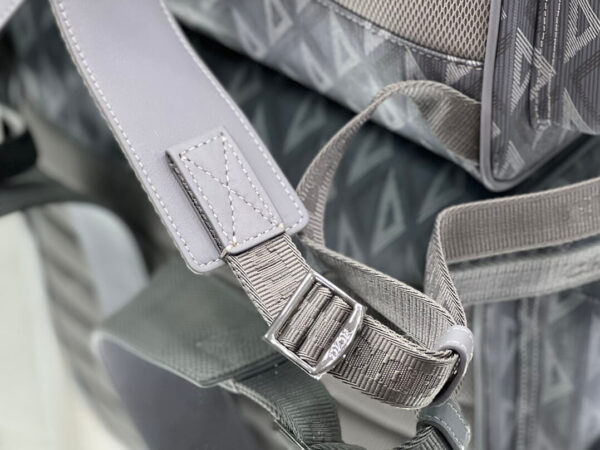Dior Hit The Road Backpack - Image 7
