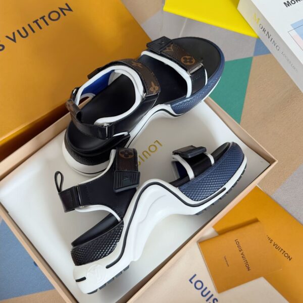 Louis Vuitton Women Sandals - Image 3