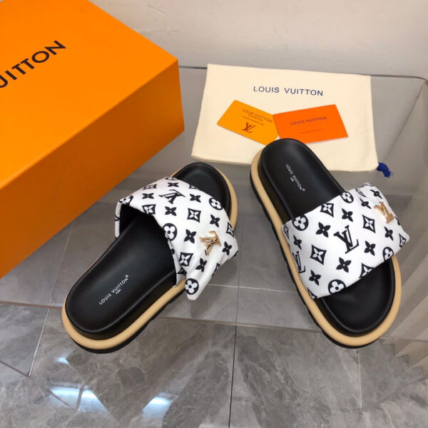 LV Giovanni Sandals - Image 6