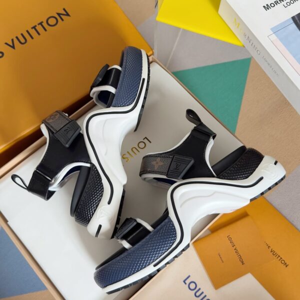 Louis Vuitton Women Sandals - Image 7