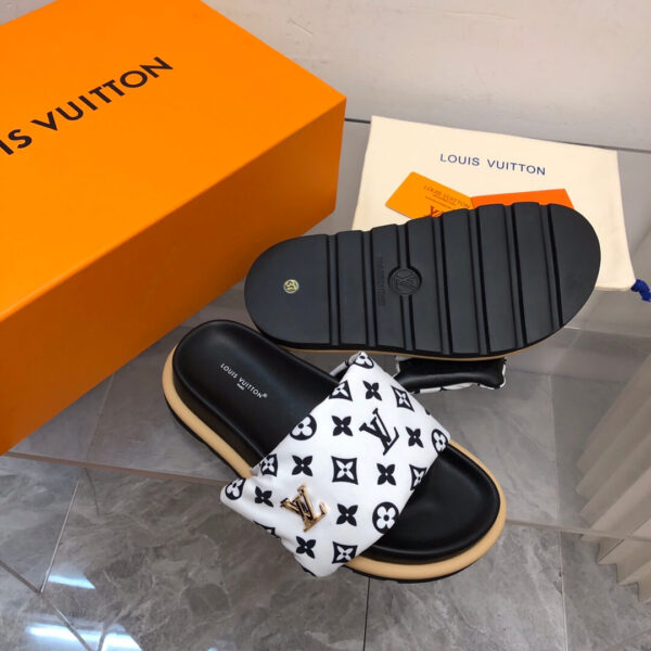 LV Giovanni Sandals - Image 5