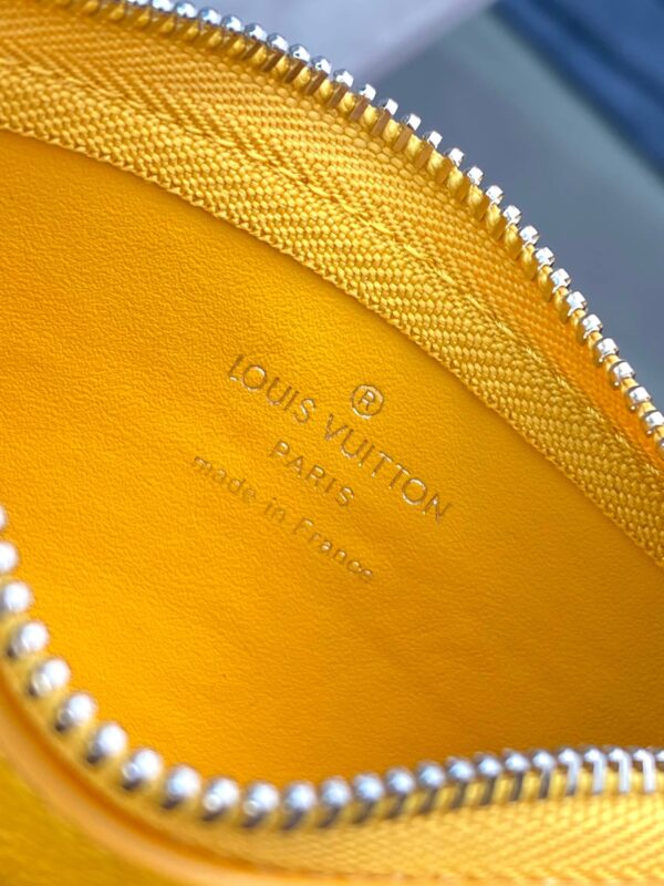 Louis Vuitton Key Pouch - Image 3