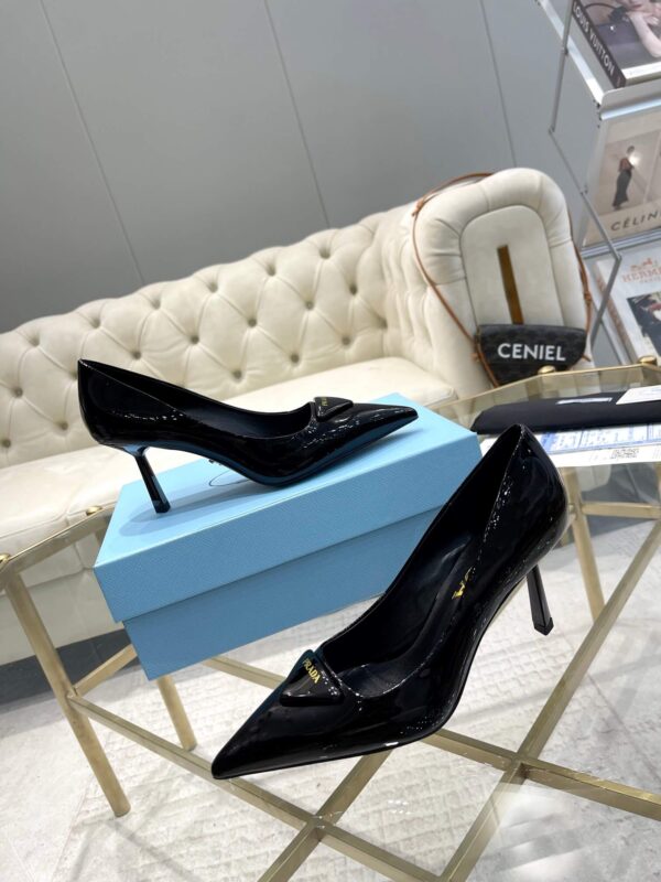 Prada Black Pumps Heel - Image 5