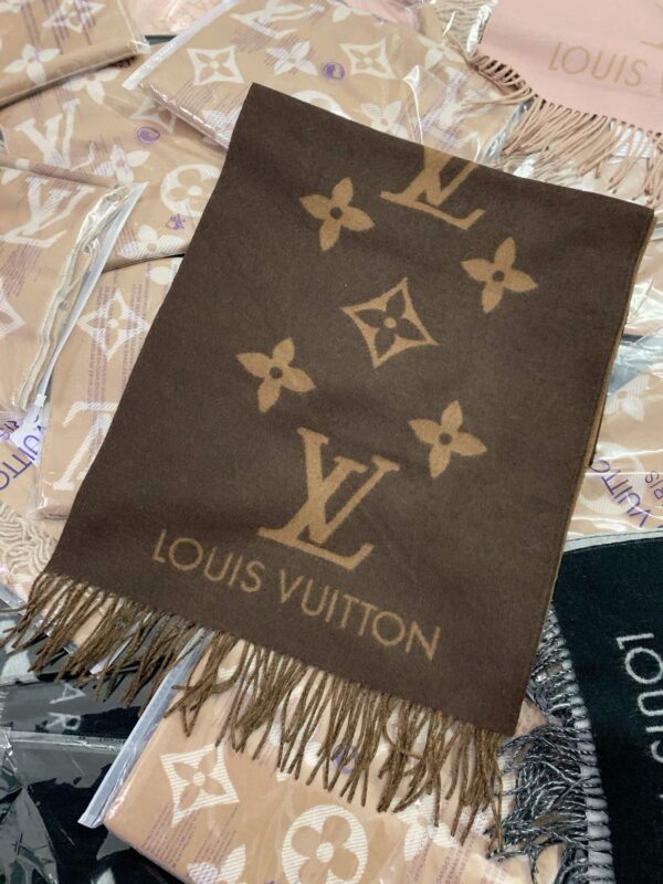 LV Reykjavik Scarf Cherry - Image 2
