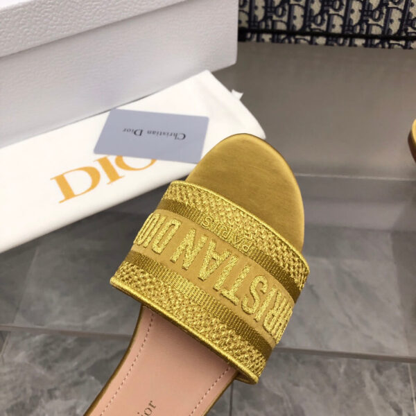 Christian Dior Slipper - Image 7
