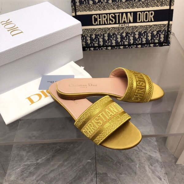 Christian Dior Slipper - Image 3