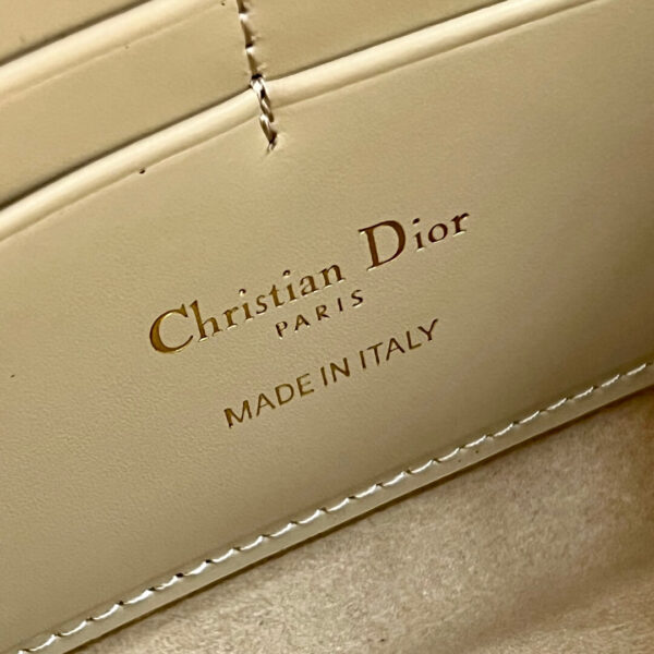 Dior Bobby East-West Pouch - Image 2