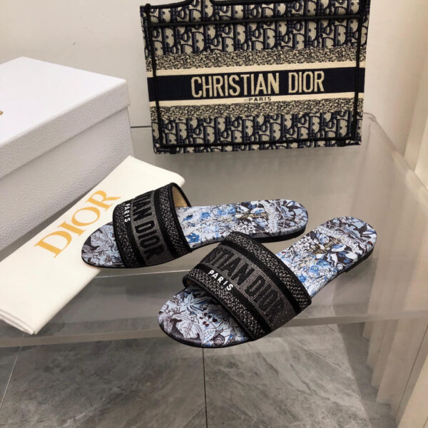 Christian Dior Slipper - Image 6