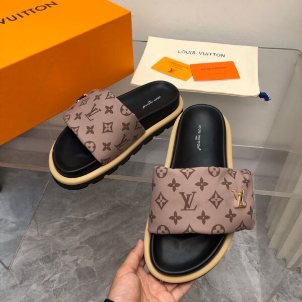 LV Giovanni Sandals - Image 4