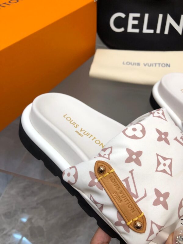 LV Giovanni Sandals - Image 7