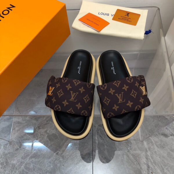 LV Giovanni Sandals - Image 3