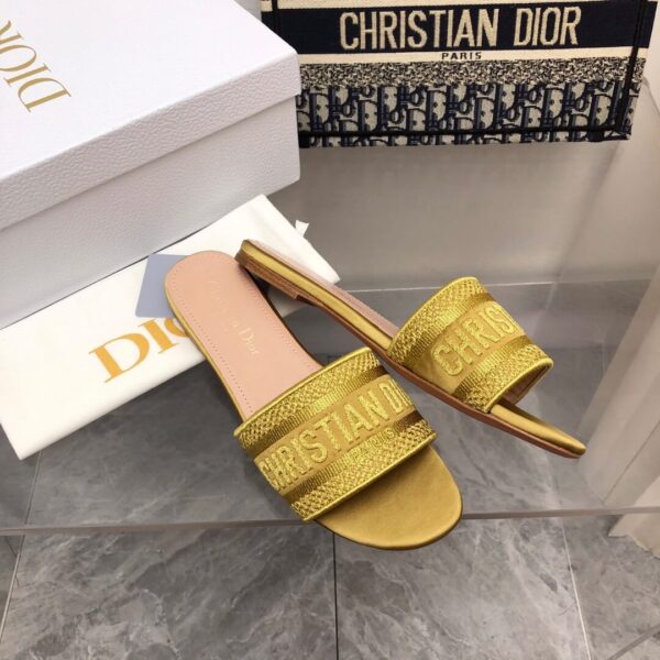 Christian Dior Slipper - Image 2