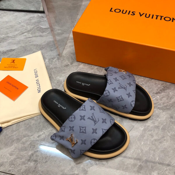 LV Giovanni Sandals