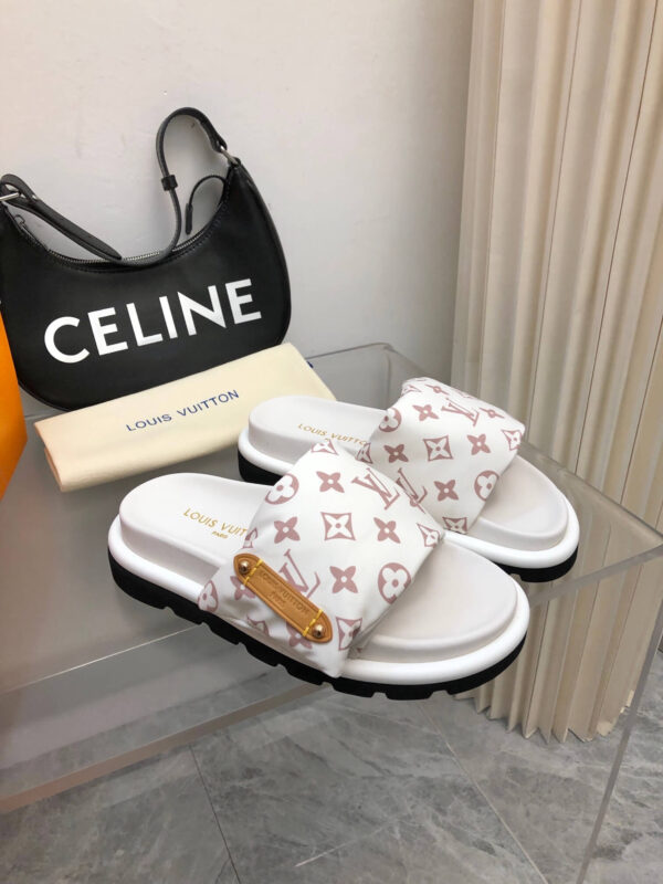 LV Giovanni Sandals - Image 8