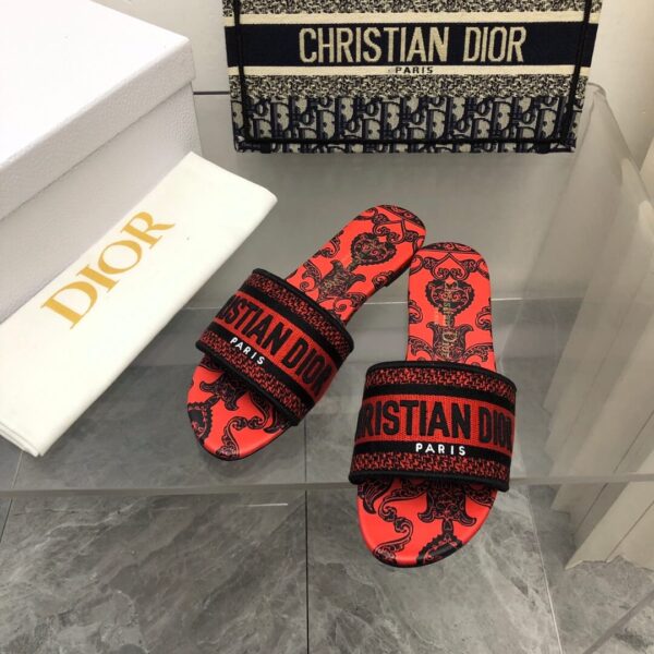 Christian Dior Slipper - Image 7