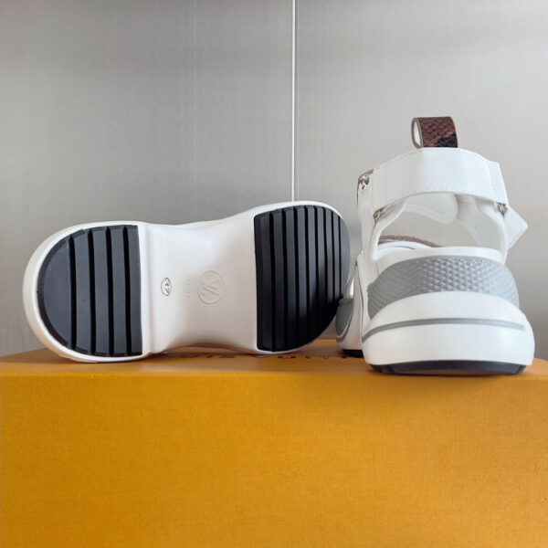 Louis Vuitton Women Sandals - Image 7