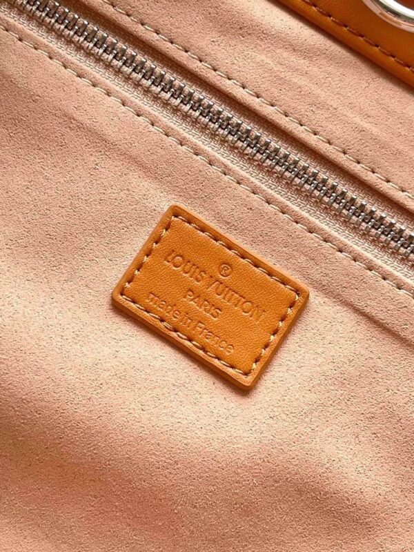 LV Runway Shopper Bag MM - Image 7