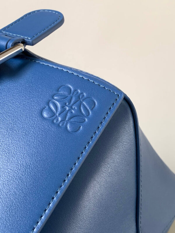Loewe Puzzle Shoulder Bag - Image 7