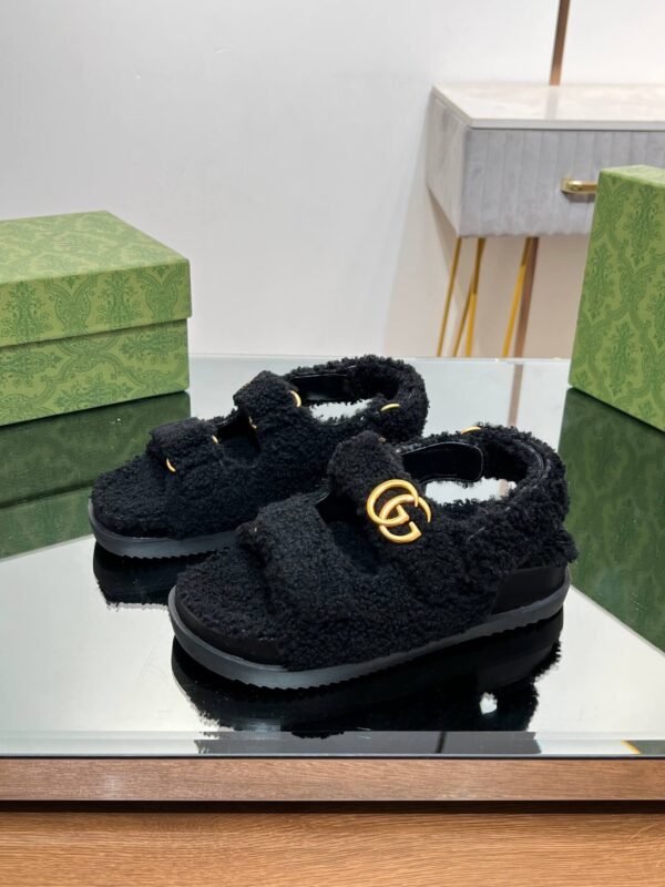 Gucci Merino Wool Sandals - Image 9