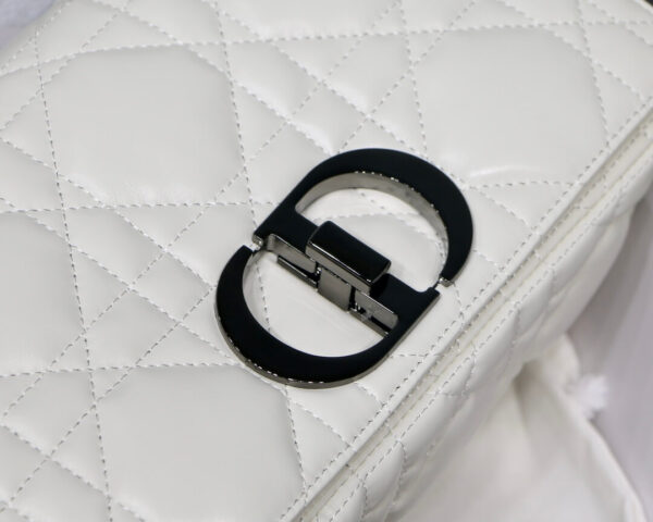 Dior Caro Bag - Image 9