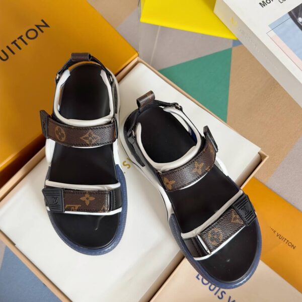 Louis Vuitton Women Sandals - Image 9