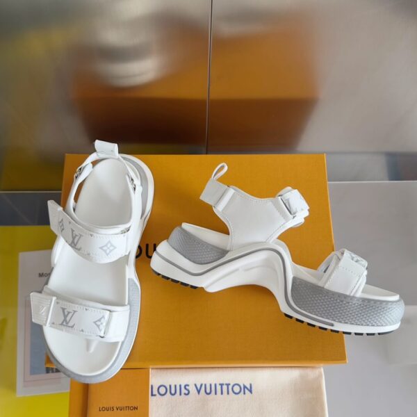 Louis Vuitton Women Sandals - Image 9