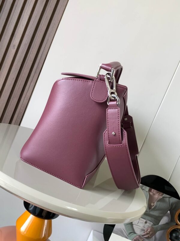 Loewe Puzzle Shoulder Bag - Image 9