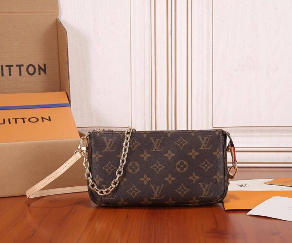 LV Pochette Accessoires