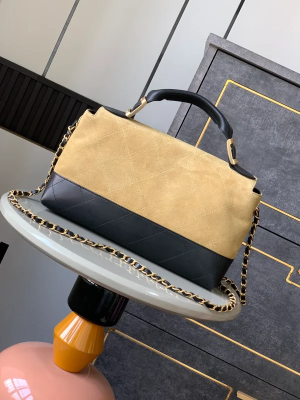 Beige Chanel Business Affinity Suede Flap Satchel - Image 5