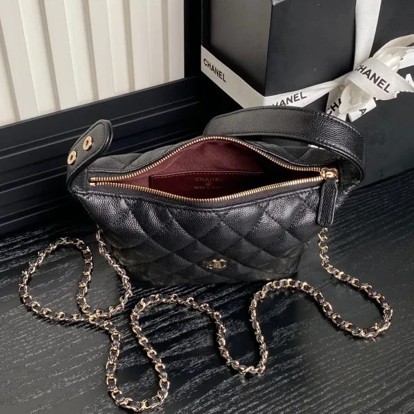 CC 25C Hobo Bag 21.5cm Top Handle Black Grained Calfskin - Image 10