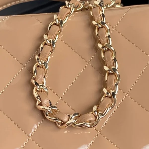 CHANEL Lambskin Quilted Metal Small Top Handle Vanity Case With Chain Beige - Image 4