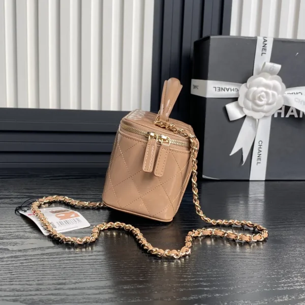 CHANEL Lambskin Quilted Metal Small Top Handle Vanity Case With Chain Beige - Image 6