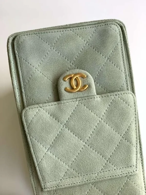 CHANEL Pre-Owned 2003 Timeless Shoulder Bag - Image 3