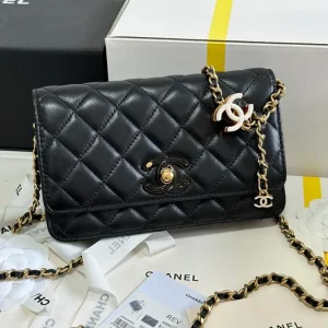 CHANEL Shiny Lambskin Shoulder Bag Crossbody Bag