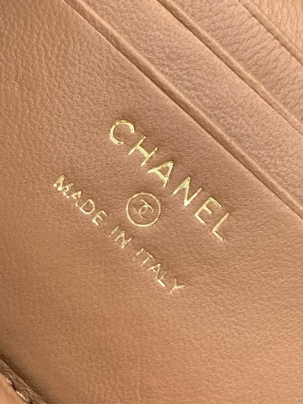 CHANEL Top Handle Vanity Case Shoulder Bag Lambskin Beige - Image 2
