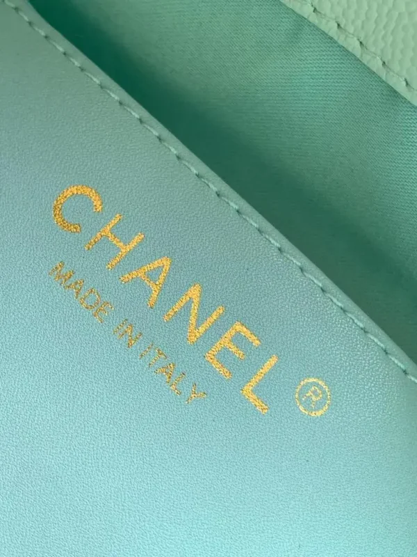 Chanel 25 Small Handbag - Image 6