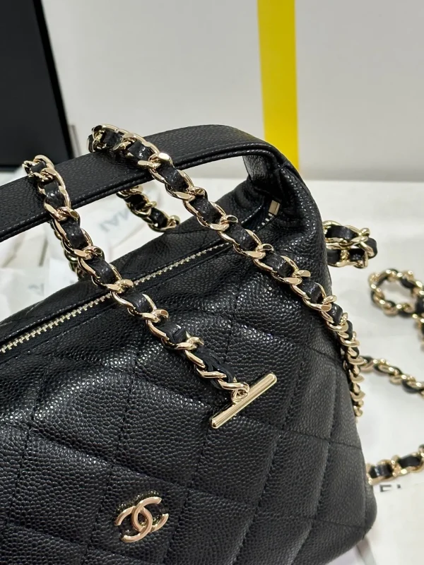 Chanel 25C Quilted Chain Hobo Black Caviar - Image 7