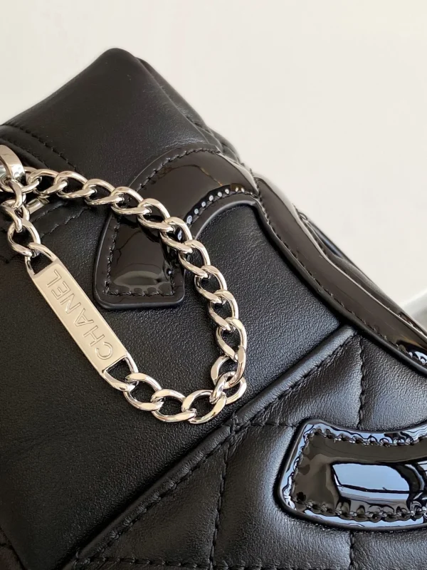 Chanel Black Quilted Leather Cambon Ligne Bowler Bag - Image 9