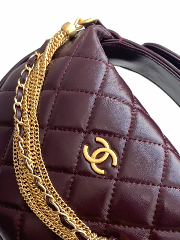Chanel Burgundy Quilted Leather CC Chain Pouch Chanel - Image 7
