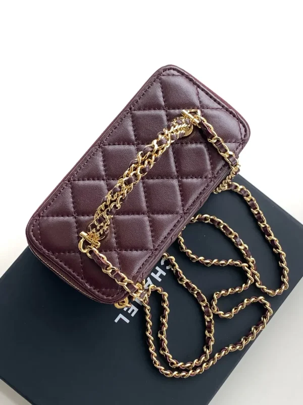 Chanel Burgundy Quilted Leather Pick Me Up Vanity Bag Chanel - Image 7