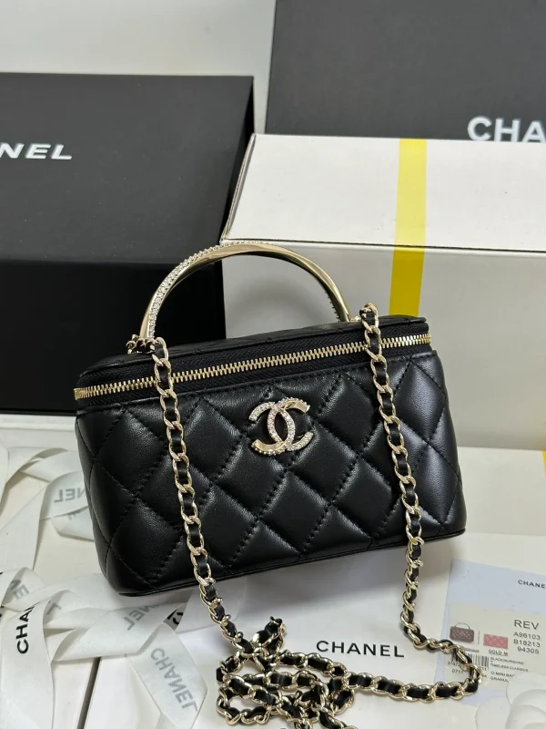 Chanel Classic Black Lambskin Top handle Vanity Bag - Image 3