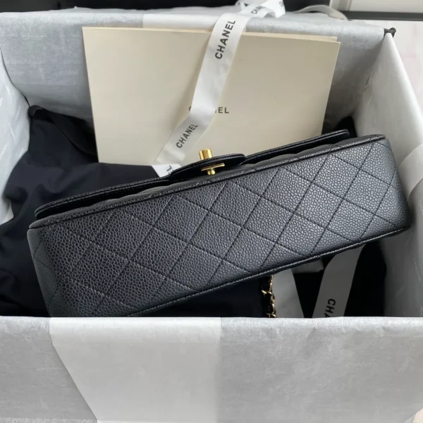 Chanel Classic Double Flap Medium - Image 5