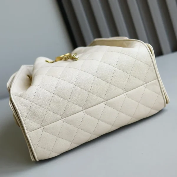 Chanel Handbag Grained Calfskin & Gold-tone Metal - Image 7