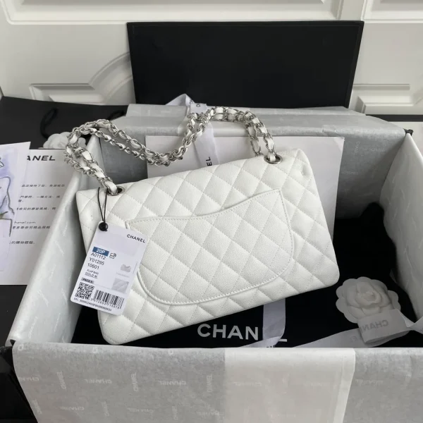 Chanel Medium Classic Flap in White Caviar - Image 4