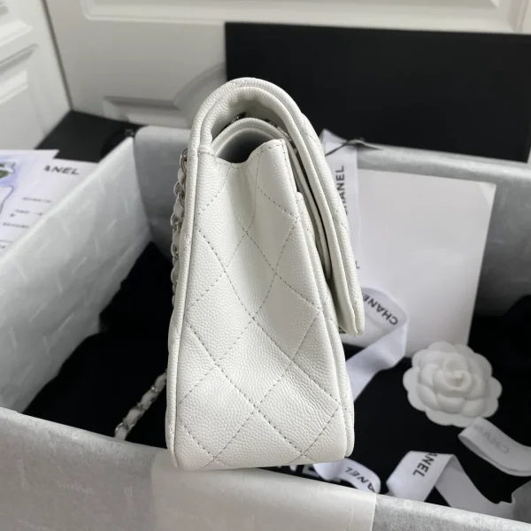 Chanel Medium Classic Flap in White Caviar - Image 7